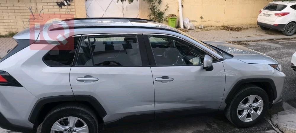 تويوتا راف 4